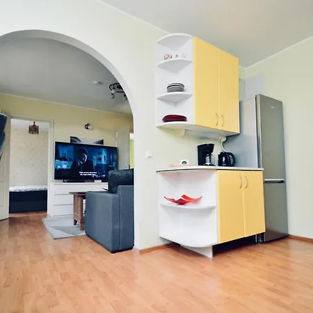 Daire Spacious With Balcony Tallinn