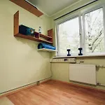 Spacious With Balcony Διαμέρισμα