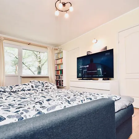 Apartamento Spacious With Balcony Talin